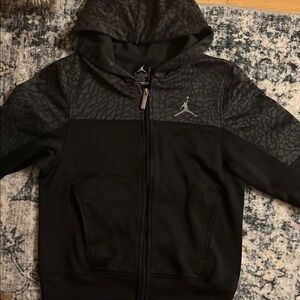 Jordan boys jacket size10-12 Black Patterned Hoodie